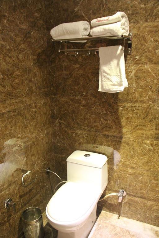 Click Hotel Kohinoor, Λουντιάνα Εξωτερικό φωτογραφία